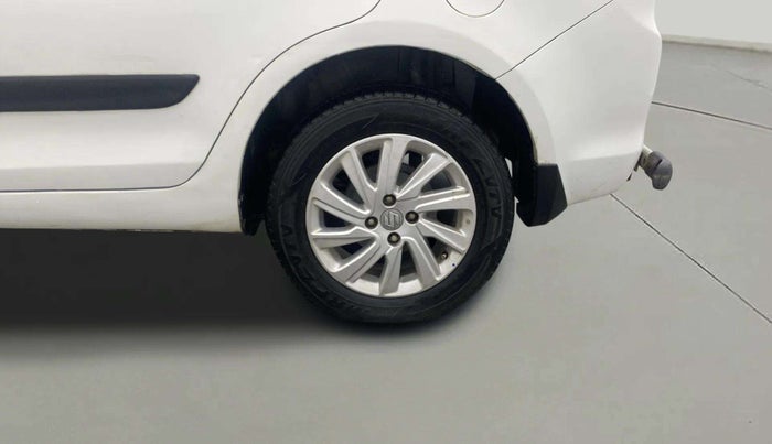 2016 Maruti Swift Dzire ZXI, Petrol, Manual, 42,264 km, Left Rear Wheel