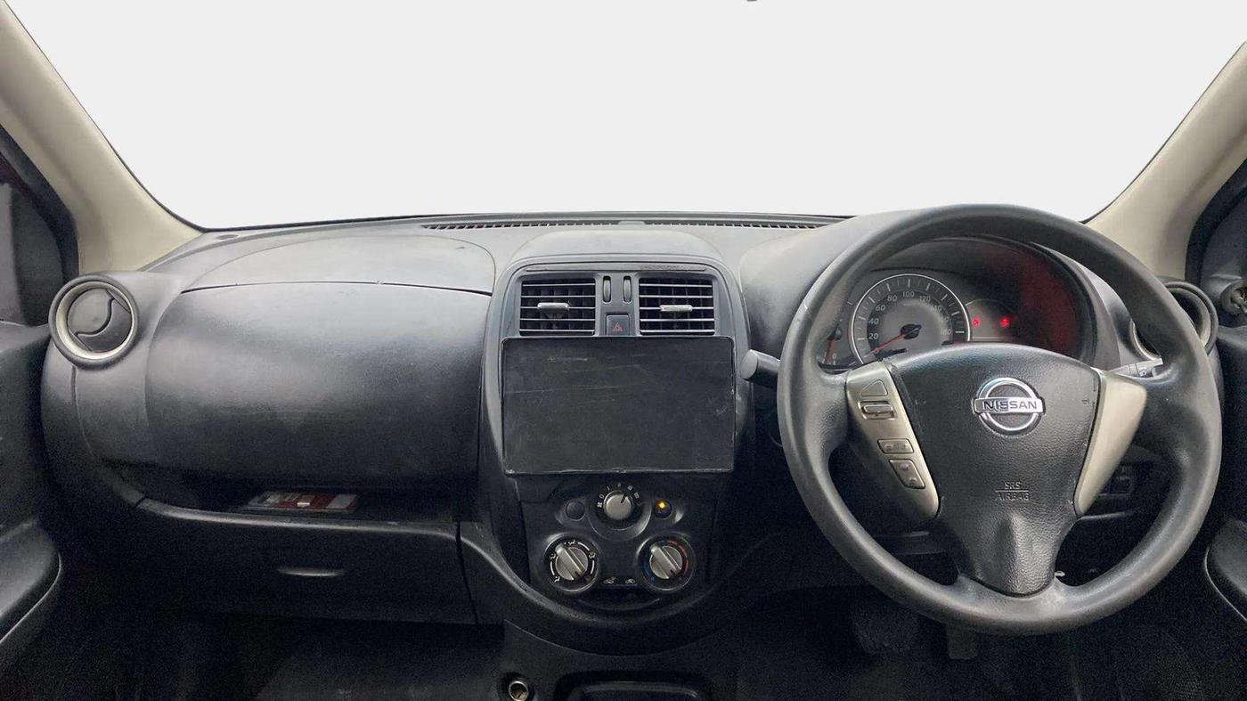 2016 Nissan Micra XL CVT, Petrol, Automatic, 71,635 km, Dashboard