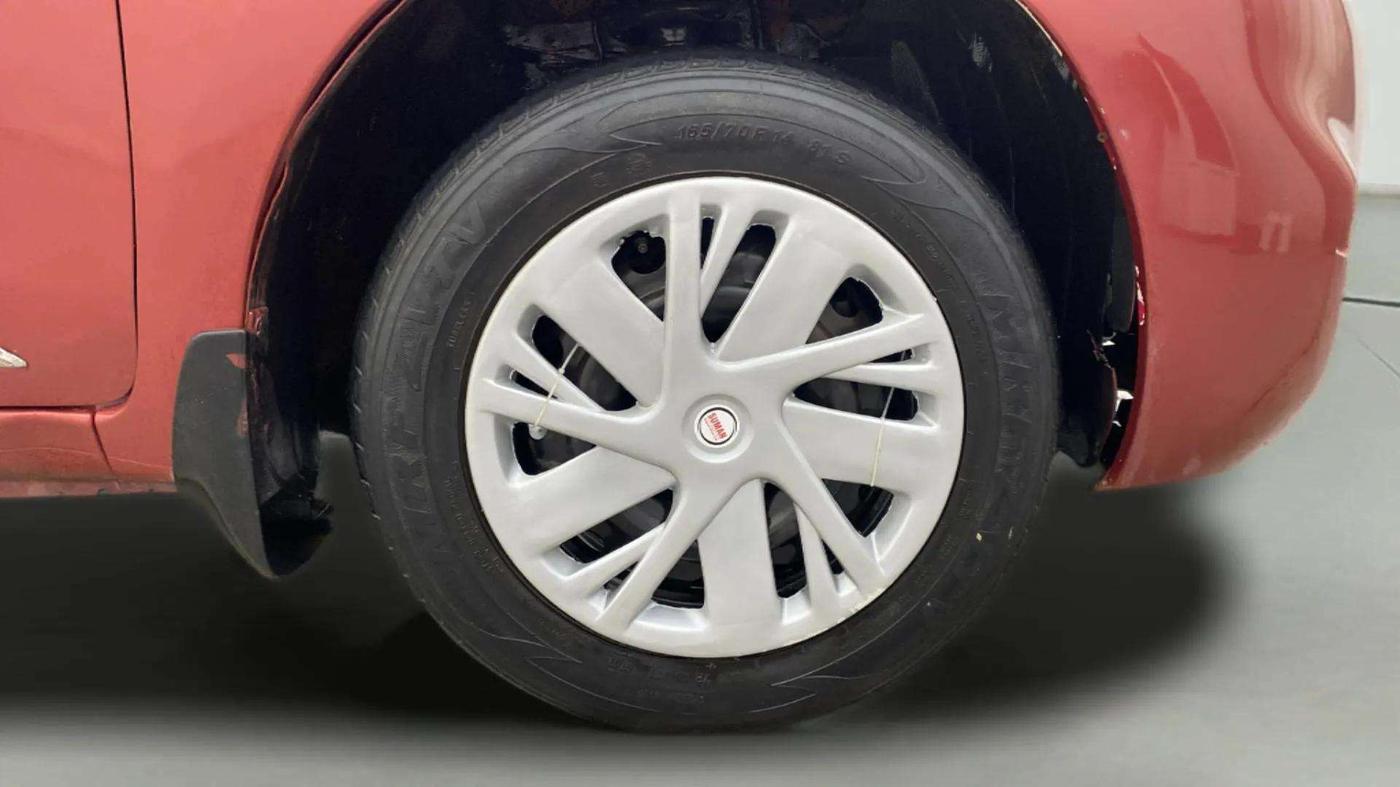 2016 Nissan Micra XL CVT, Petrol, Automatic, 71,635 km, Right Front Wheel
