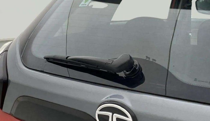 2022 Tata NEXON XZ PLUS PETROL DUAL TONE, Petrol, Manual, 40,232 km, Rear Wiper