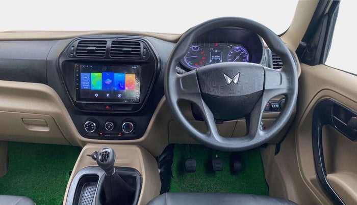 2022 Mahindra BOLERO NEO N 4, Diesel, Manual, 19,652 km, Steering Wheel Close Up