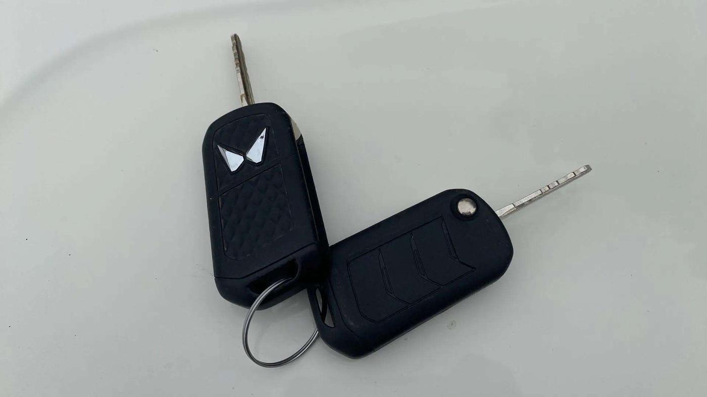 2022 Mahindra BOLERO NEO N 4, Diesel, Manual, 19,652 km, Key Close Up