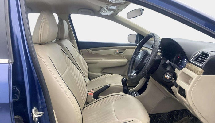 2020 Maruti Ciaz DELTA 1.5 SHVS MT PETROL, Petrol, Manual, 34,163 km, Right Side Front Door Cabin