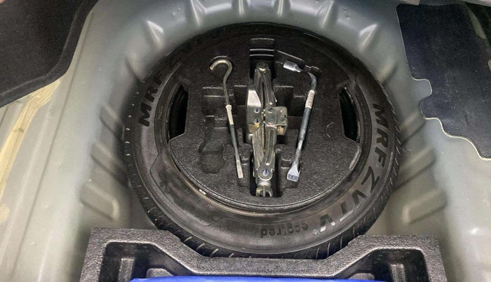 2020 Maruti Ciaz DELTA 1.5 SHVS MT PETROL, Petrol, Manual, 34,163 km, Spare Tyre