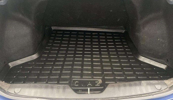 2020 Maruti Ciaz DELTA 1.5 SHVS MT PETROL, Petrol, Manual, 34,163 km, Boot Inside