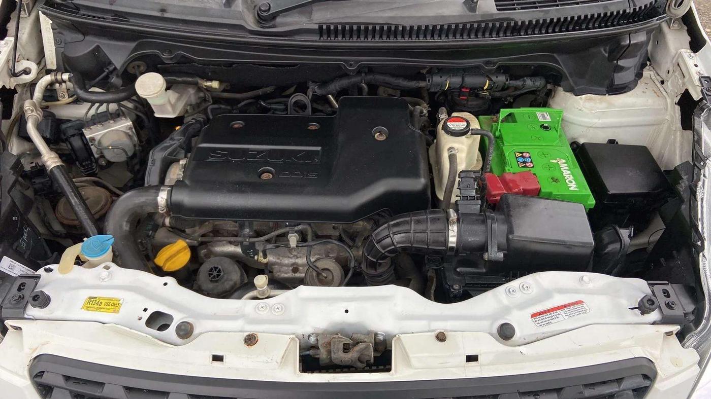 2015 Maruti Ertiga VDI, Diesel, Manual, 56,465 km, Open Bonet