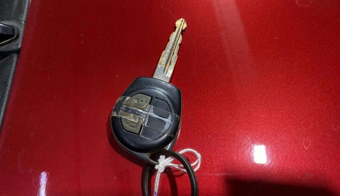 2016 Maruti Wagon R 1.0 VXI AMT, Petrol, Automatic, 30,724 km, Key Close Up