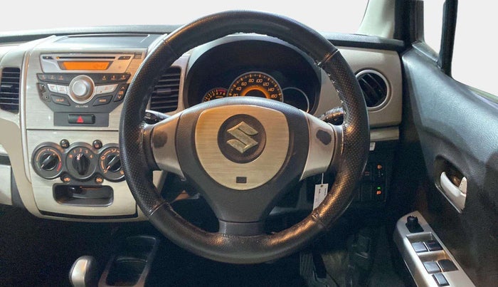 2016 Maruti Wagon R 1.0 VXI AMT, Petrol, Automatic, 30,724 km, Steering Wheel Close Up