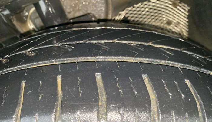 2018 Tata Tiago XZA PETROL, Petrol, Automatic, 55,517 km, Left Front Tyre Tread