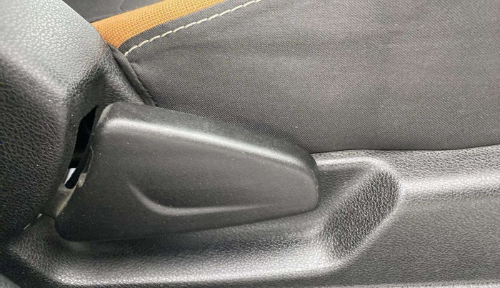 2021 Renault Kwid CLIMBER 1.0 (O), Petrol, Manual, 8,210 km, Driver Side Adjustment Panel