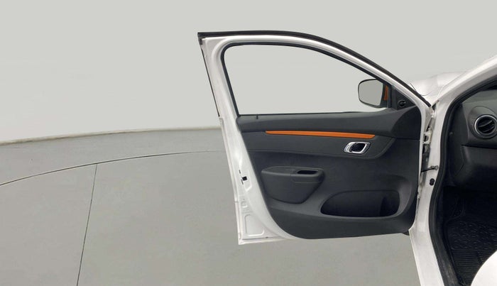 2021 Renault Kwid CLIMBER 1.0 (O), Petrol, Manual, 8,210 km, LHS Front Door