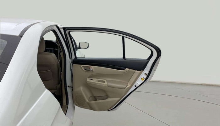 2017 Maruti Ciaz ZETA 1.4  AT PETROL, Petrol, Automatic, 65,634 km, RHS Rear Door