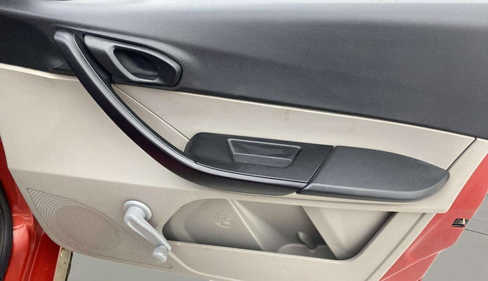 2017 Tata Tiago XE PETROL, Petrol, Manual, 13,250 km, Driver Side Door Panels Control