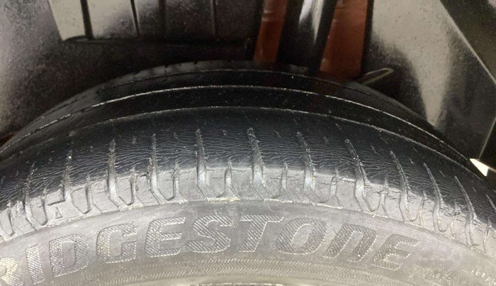 2017 Maruti Dzire ZDI PLUS, Diesel, Manual, 79,528 km, Left Rear Tyre Tread