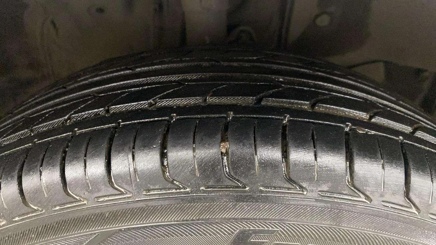 2021 Honda Amaze 1.2L I-VTEC VX CVT, Petrol, Automatic, 66,957 km, Right Front Tyre Tread