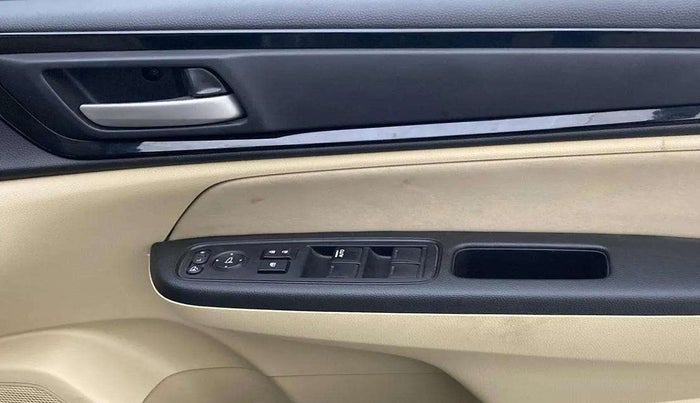 2021 Honda Amaze 1.2L I-VTEC VX CVT, Petrol, Automatic, 66,475 km, Driver Side Door Panels Control