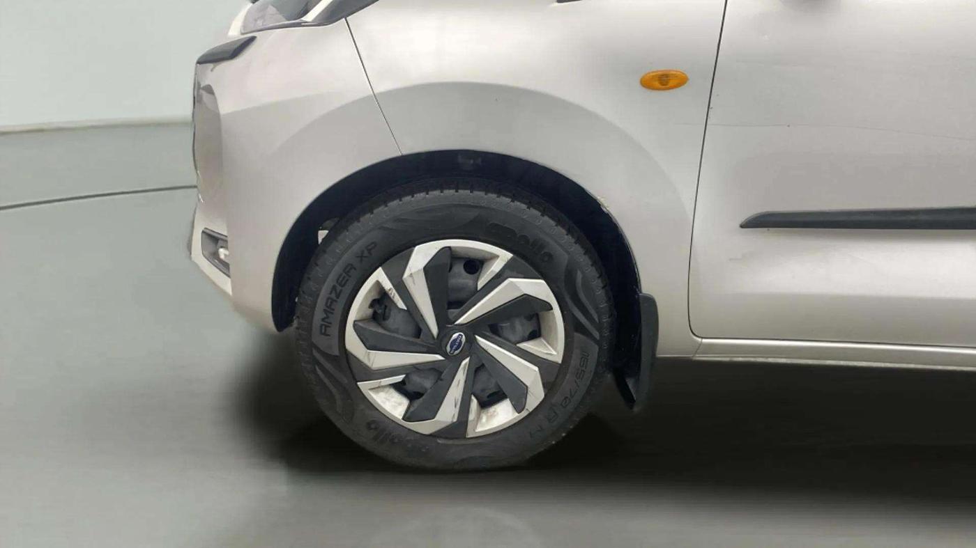 2020 Datsun Redi Go T(O) 1.0, Petrol, Manual, 3,060 km, Left Front Wheel