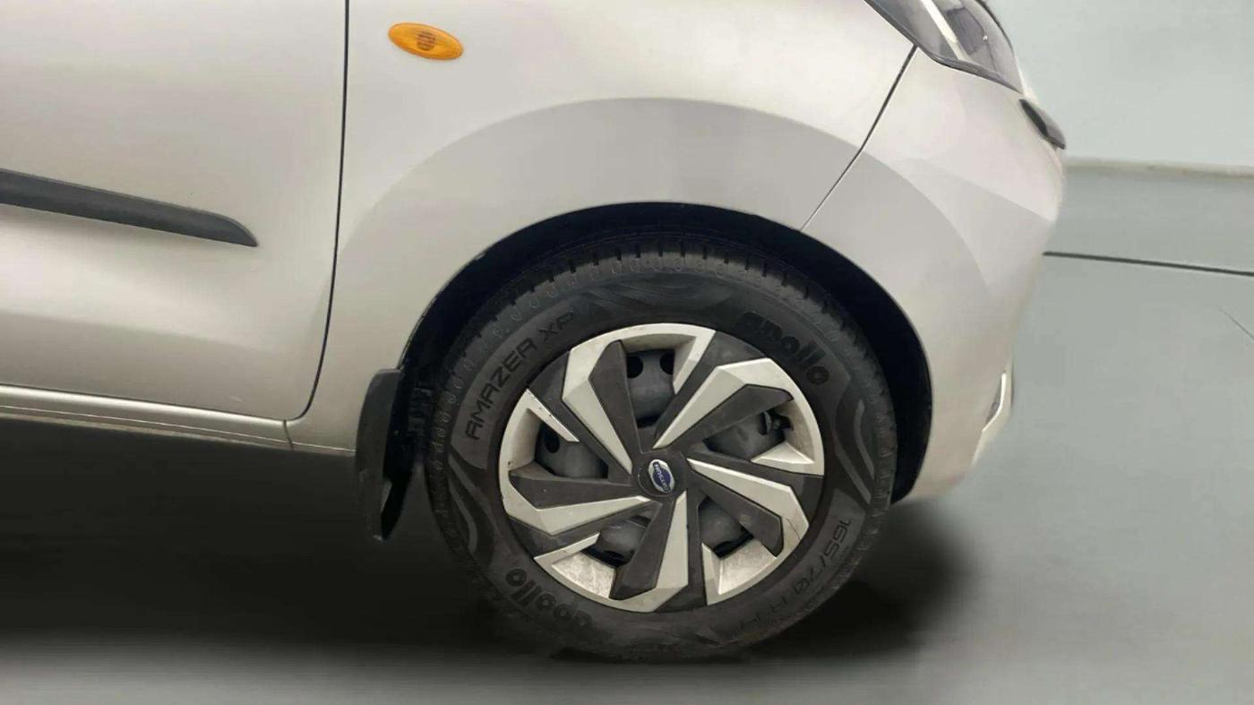 2020 Datsun Redi Go T(O) 1.0, Petrol, Manual, 3,060 km, Right Front Wheel
