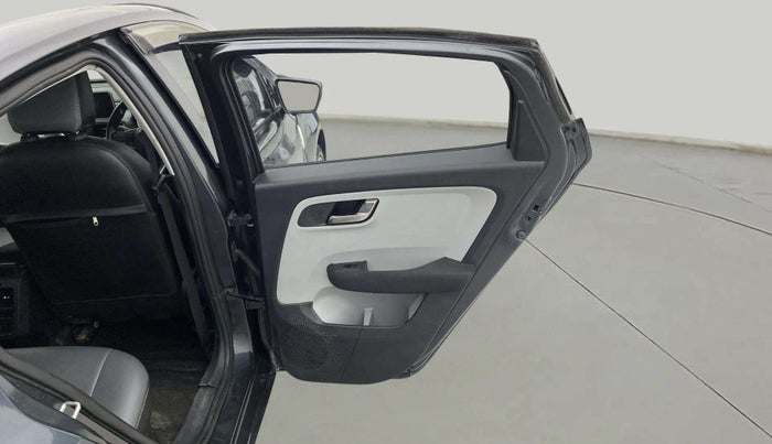 2020 Tata ALTROZ XZ PETROL, Petrol, Manual, 22,173 km, RHS Rear Door