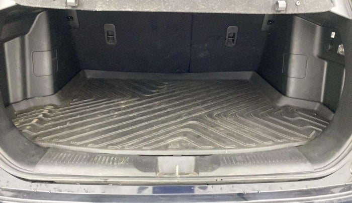 2023 Maruti Grand Vitara ALPHA SMART HYBRID, Petrol, Manual, 50,302 km, Boot Inside