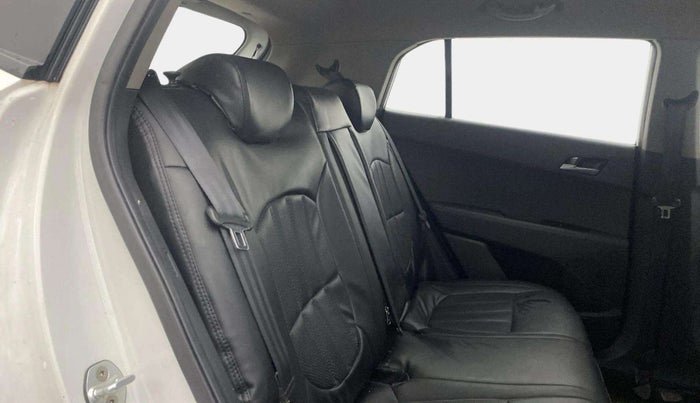 2016 Hyundai Creta S 1.6 PETROL, Petrol, Manual, 49,335 km, Right Side Rear Door Cabin