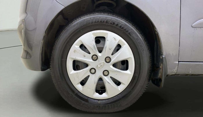 2013 Hyundai i10 SPORTZ 1.2 AT, Petrol, Automatic, 62,982 km, Left Front Wheel