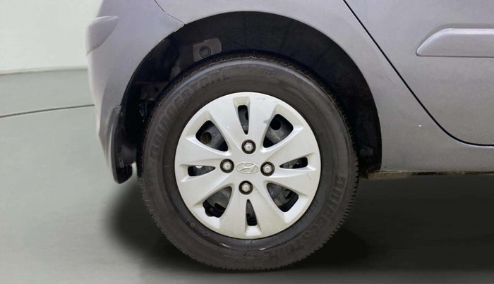 2013 Hyundai i10 SPORTZ 1.2 AT, Petrol, Automatic, 62,982 km, Right Rear Wheel