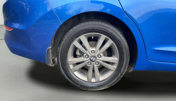 2018 Hyundai New Elantra 2.0 SX(O) AT PETROL, Petrol, Automatic, 60,848 km, Right Rear Wheel