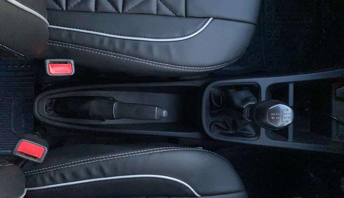 2021 Renault Kwid RXL, Petrol, Manual, 25,382 km, Gear Lever