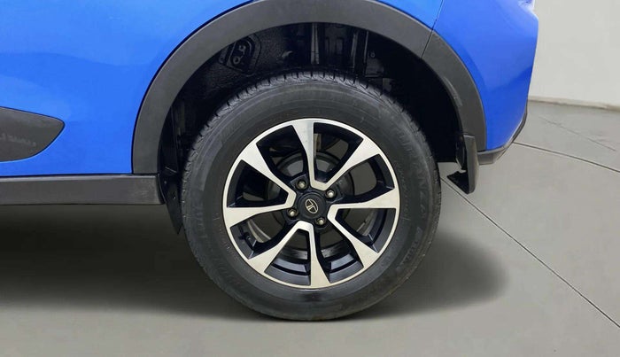 2021 Tata NEXON XZA PLUS (O) PETROL DUAL TONE, Petrol, Automatic, 38,229 km, Left Rear Wheel