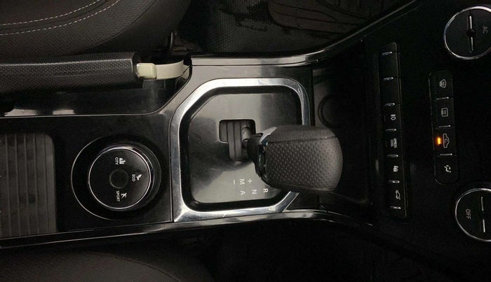2020 Tata NEXON XZA PLUS (O) DIESEL, Diesel, Automatic, 69,182 km, Gear Lever