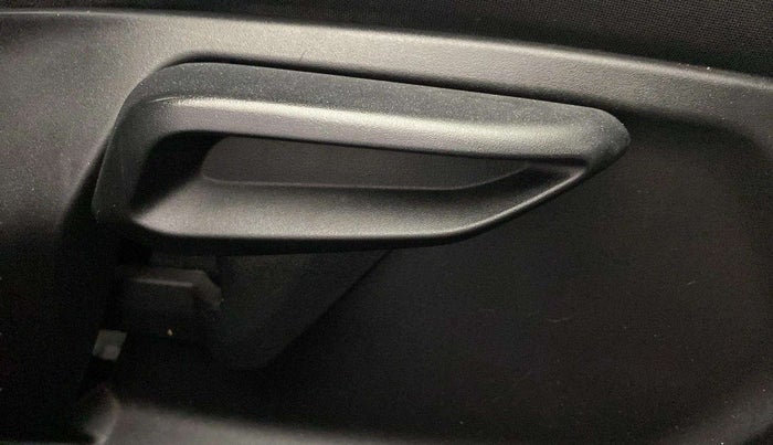 2020 Tata NEXON XZA PLUS (O) DIESEL, Diesel, Automatic, 69,182 km, Driver Side Adjustment Panel