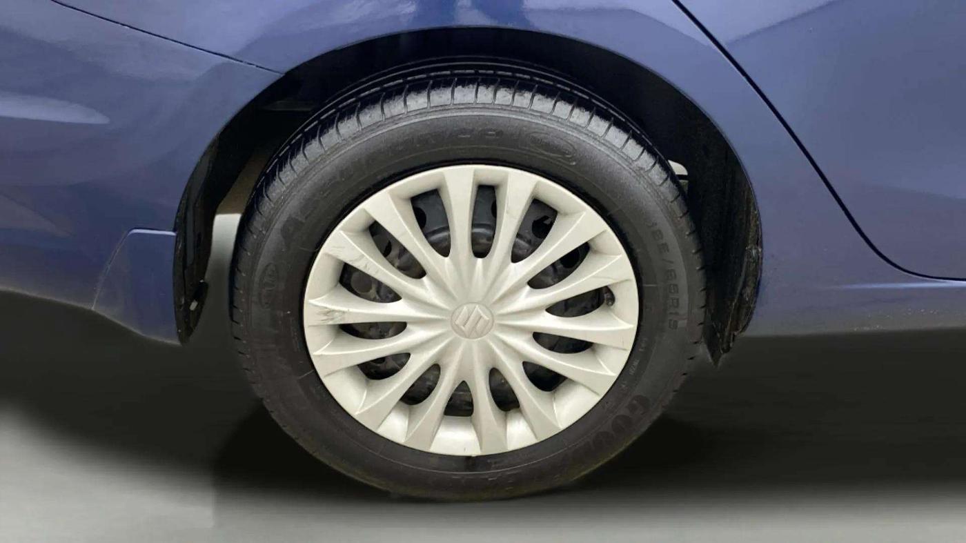 2019 Maruti Ciaz SIGMA 1.5 SHVS MT  PETROL, Petrol, Manual, 33,724 km, Right Rear Wheel