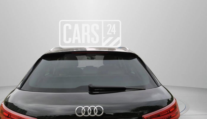 2017 Audi Q3 30 TDI PREMIUM PLUS, Diesel, Automatic, 62,479 km, Rear Windshield