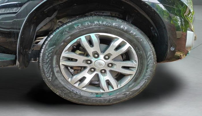 2018 Ford Endeavour TITANIUM 3.2 4X4 AT, Diesel, Automatic, 66,635 km, Right Front Wheel