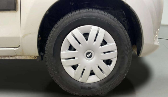 2015 Maruti Alto 800 LXI, Petrol, Manual, 54,039 km, Right Front Wheel