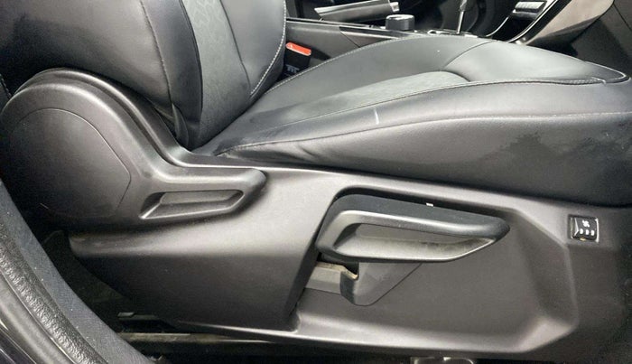 2023 Tata NEXON XZA PLUS LUX SUNROOF RED DARK DIESEL, Diesel, Automatic, 24,352 km, Driver Side Adjustment Panel