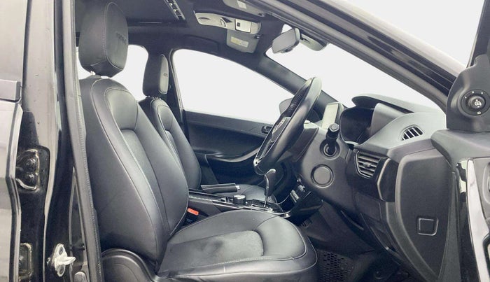 2023 Tata NEXON XZA PLUS LUX SUNROOF RED DARK DIESEL, Diesel, Automatic, 24,352 km, Right Side Front Door Cabin