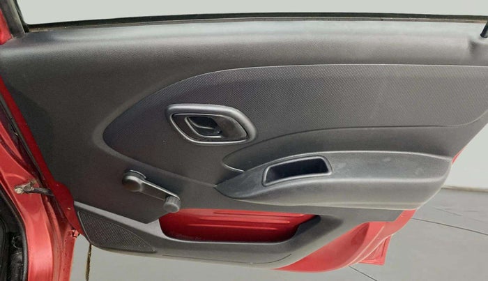 2018 Datsun Go A, Petrol, Manual, 87,579 km, Driver Side Door Panels Control