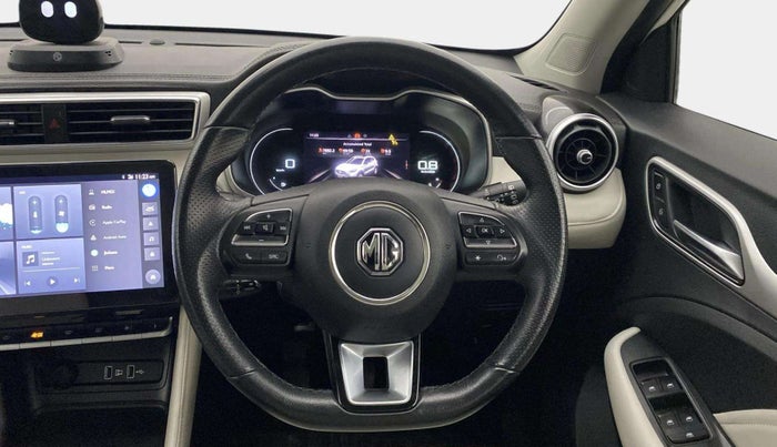 2023 MG ASTOR SHARP 1.5 MT, Petrol, Manual, 17,877 km, Steering Wheel Close Up