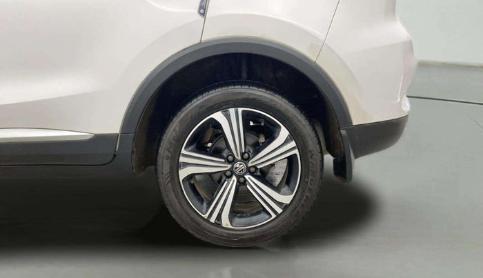 2023 MG ASTOR SHARP 1.5 MT, Petrol, Manual, 17,877 km, Left Rear Wheel