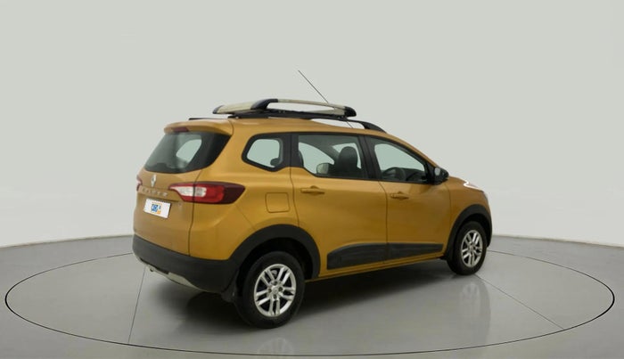 2023 Renault TRIBER RXT, Petrol, Manual, 17,530 km, Right Back Diagonal