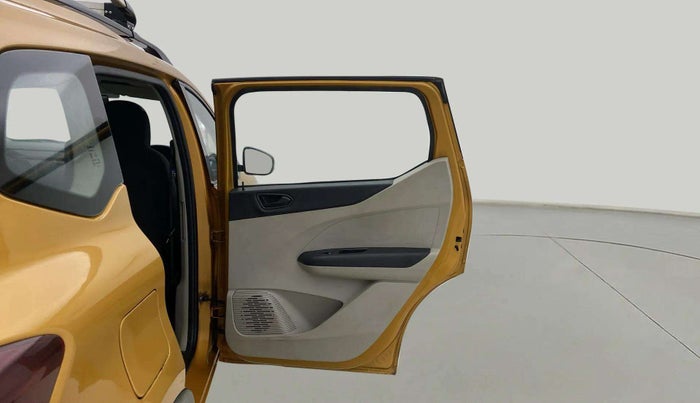 2023 Renault TRIBER RXT, Petrol, Manual, 17,530 km, RHS Rear Door