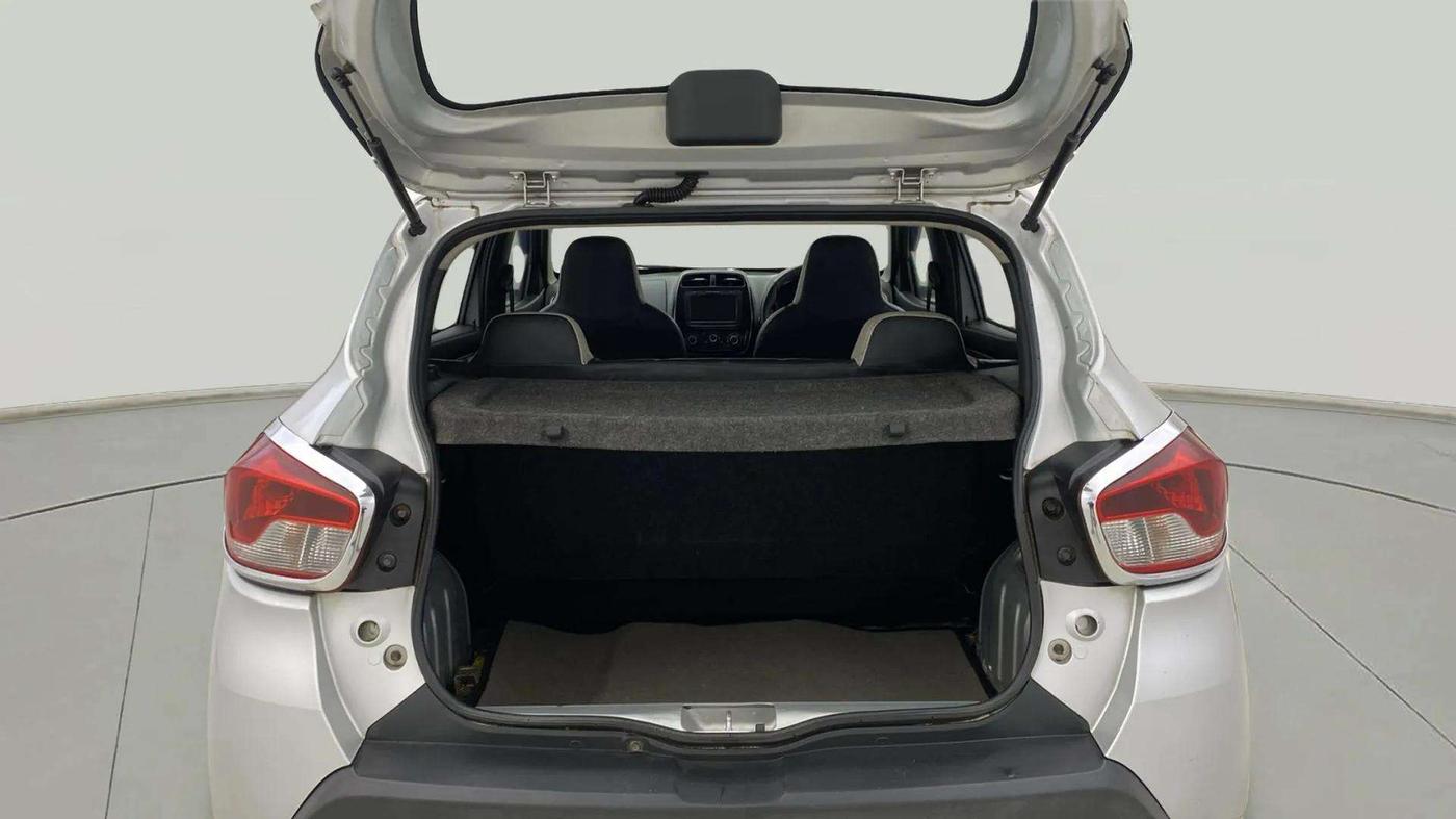 2018 Renault Kwid RXT 1.0 AMT, Petrol, Automatic, 44,144 km, Boot Inside