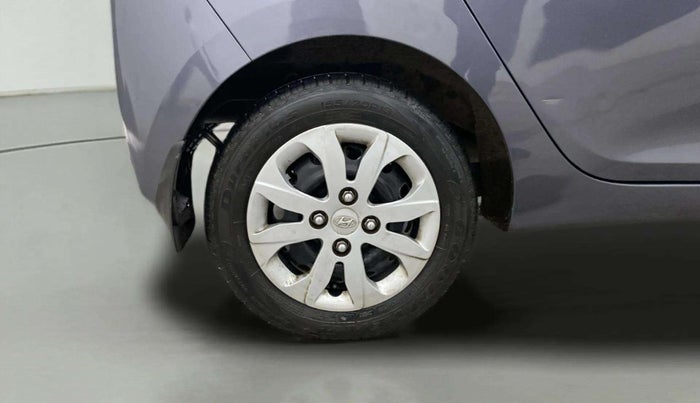 2018 Hyundai Eon MAGNA +, Petrol, Manual, 21,857 km, Right Rear Wheel