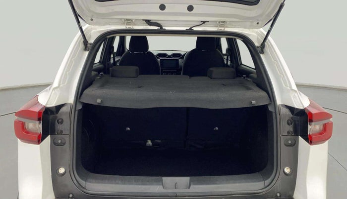 2023 Nissan MAGNITE XV PREMIUM TURBO CVT, Petrol, Automatic, 16,049 km, Boot Inside