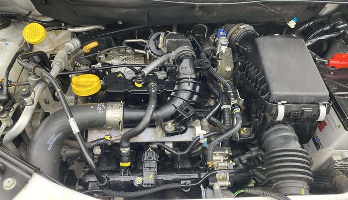 2023 Nissan MAGNITE XV PREMIUM TURBO CVT, Petrol, Automatic, 16,049 km, Engine View