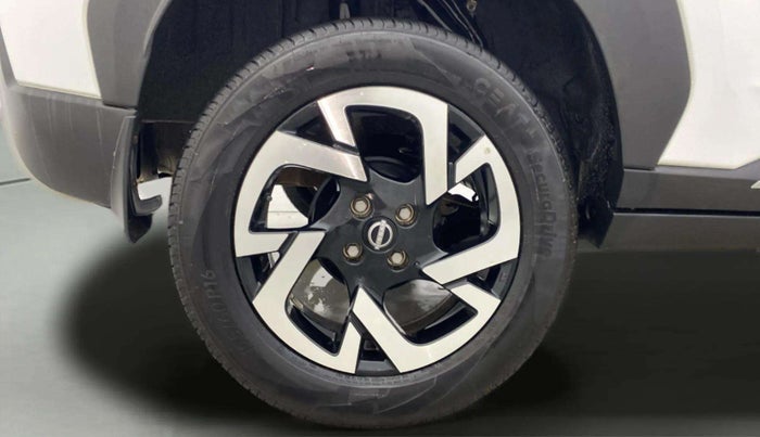 2023 Nissan MAGNITE XV PREMIUM TURBO CVT, Petrol, Automatic, 16,049 km, Right Rear Wheel
