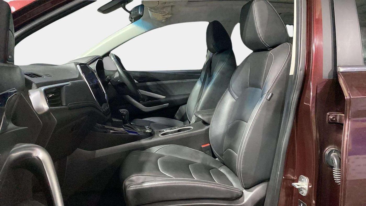 2019 MG HECTOR SHARP 1.5 DCT PETROL, Petrol, Automatic, 16,827 km, Right Side Front Door Cabin