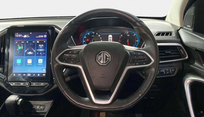 2019 MG HECTOR SHARP 1.5 DCT PETROL, Petrol, Automatic, 16,827 km, Steering Wheel Close Up